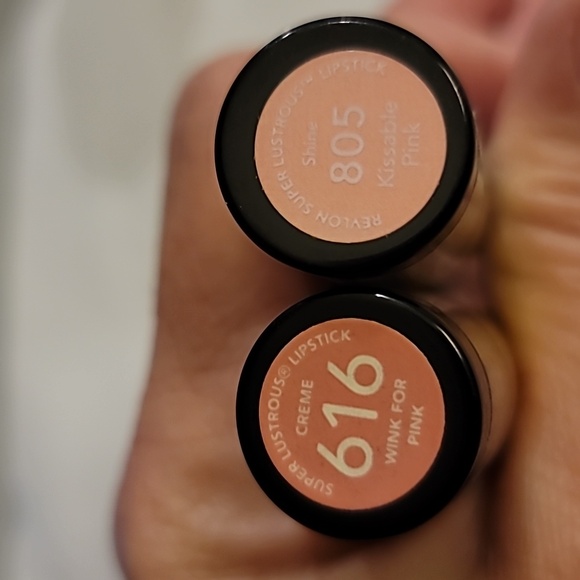 Revlon Lipstick 2 new wrapped tubes one creme and one shine makeup cosmetics - Picture 3 of 3